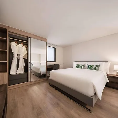 Ramada By Wyndham Bangkok Sukhumvit 87-2